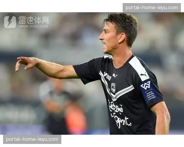 深度分析:新电视转播合同下,法甲中游球队的引援策略变迁 深度分析:新电视转播合同下,法甲中游球队的引援策略变迁